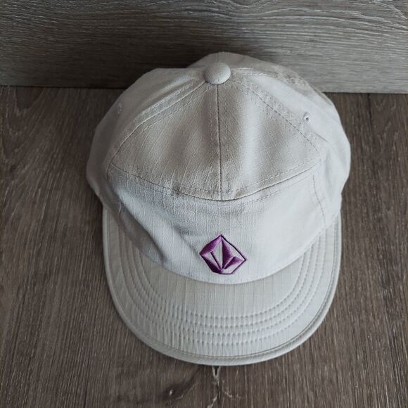 Volcom Flexfit Gray Hat Womens OSFA - Picture 2 of 6